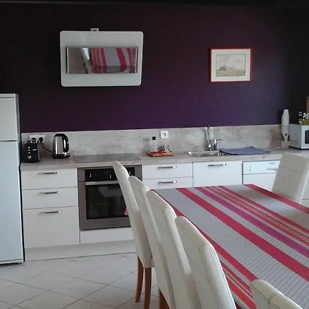 La Rive - Le Mont Saint Michel Hotel Ardevon