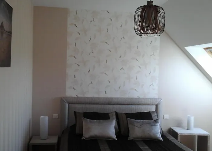 Hotel La Rive - Le Mont Saint Michel *