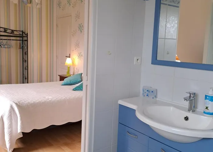 La Rive - Le Mont Saint Michel * Ardevon